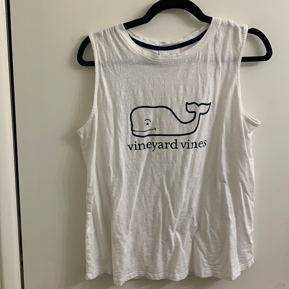 Vineyard Vines tank top